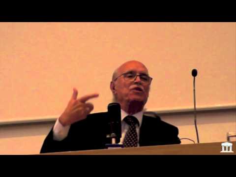 COLOQUIO CON TREVIJANO EN VALENCIA (III): LA VERDAD SOBRE GUINEA ECUATORIAL