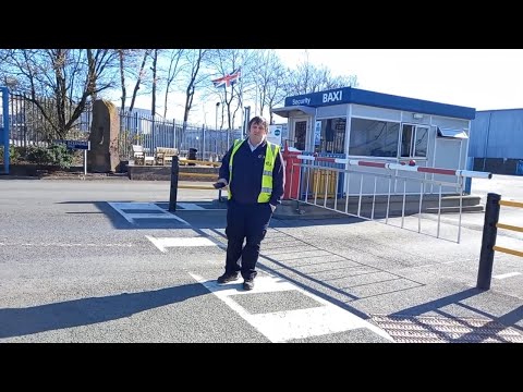 I'M PHONING THE POLICE NOW THAT'S IT