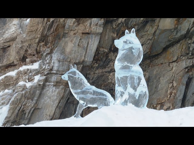 На острове Ольхон проходит уникальный фестиваль ледовых скульптур «Olkhon Ice Park».