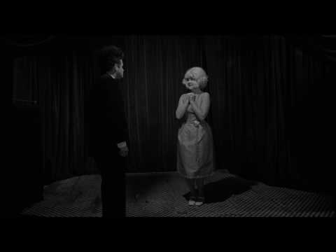 Голова-ластик - Trailer