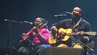 "Modern Day Mystery", Madisen Ward and the Mama Bear - Paris, Septembre 2015