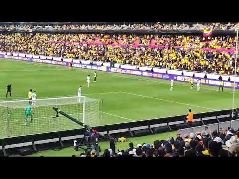 Segundo gol de Ecuador vs Uruguay 2 -1 eliminatorias 2026 desde la grada.