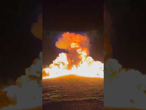 Petrol & Sutli bomb BLAST🔥😱#fireworks #viralvideo #shorts #petrol #blast #sutli_bomb #viralshorts