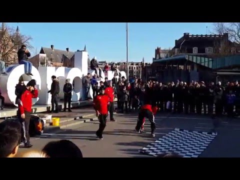 download lagu mp3 mp4 I Amsterdam Letras, download lagu I Amsterdam Letras gratis, unduh video klip I Amsterdam Letras