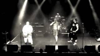 VICIOUS RUMOURS.. "MOOSE ON THE LOOSE"