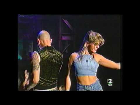 Freak Power - Turn On,Tune In,Cop Out en Zona Franca 1995