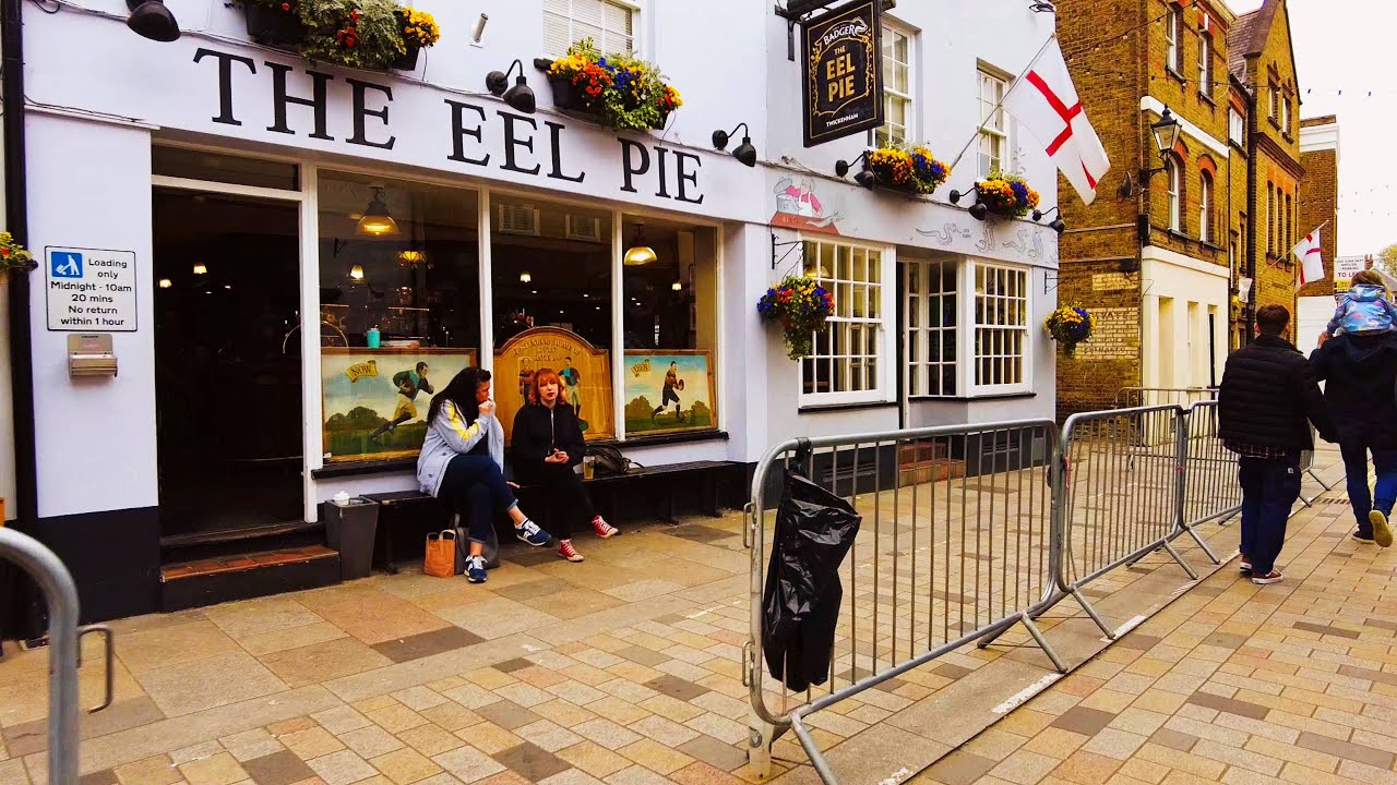 Embark on an intriguing walking tour around the enigmatic Eel Pie Island.