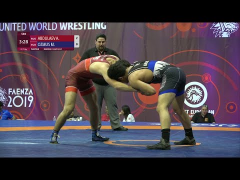 1/2 FS - 71 kg: A. ABDULAEV (RUS) v. M. OZMUS (TUR)