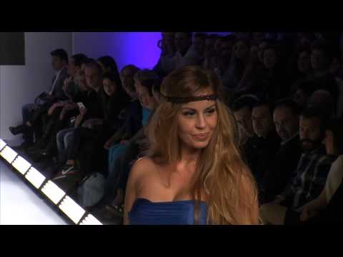 Kathy Heyndels catwalk @17th AXDW - Part1