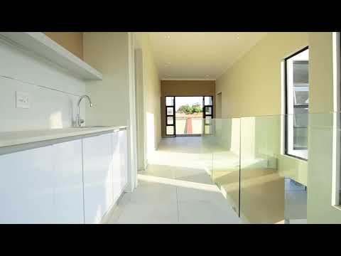 1256 Bingini Crescent, Waterfall Country Estate, Midrand.