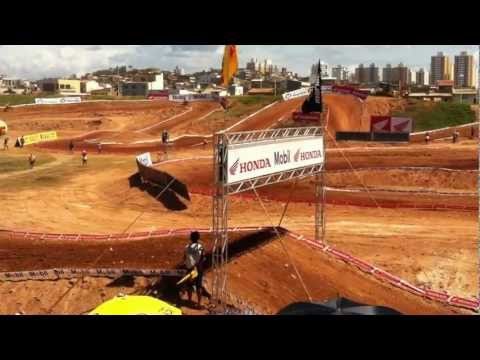 QUEDAS NA SUPER LIGA BRASIL DE MOTOCROSS- ETAPA SALVADOR-BA.MOV