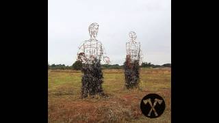 Red Axes - Road To The Hills