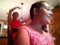 Girl singing and mother dancing (so funny) 