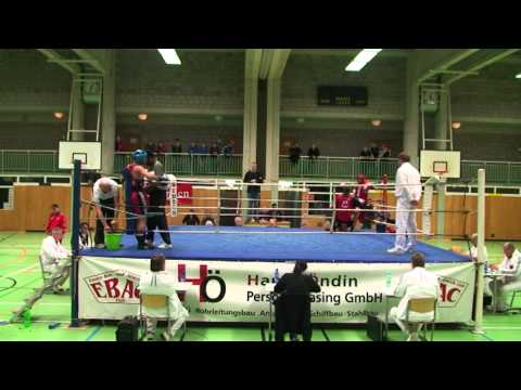 Boxen TuS Syke Weser-Ems-Meisterschaft Emden 15.01.11 Howanes Bambaljan 10. Kampf.VOB