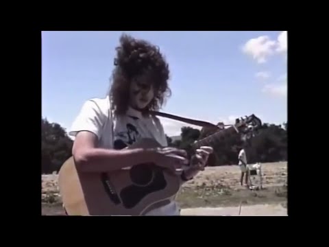 Buckethead in the Park - 1990