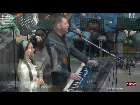 Corneliu Buble și Diana Pup (Buble) - Numai o dată tu trăieşti