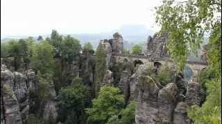 preview picture of video 'Aussicht auf die Basteibrücke'