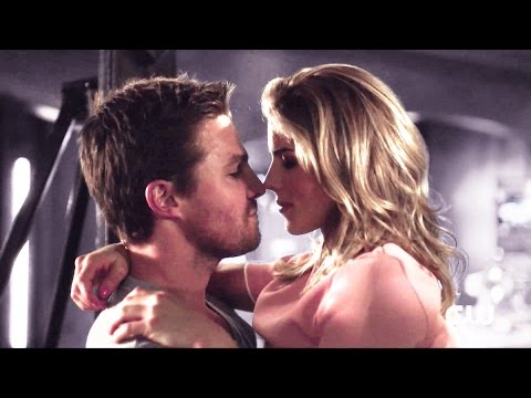 Oliver & Felicity Love Scene 5x20 {WITHOUT BG MUSIC}