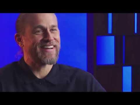 Aidan Gillen slapped Charlie Hunnam unscripted in King Arthur(movie)