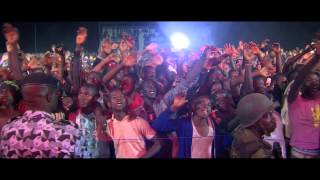 TIKEN JAH FAKOLY "War Inna Babylon / Give peace a chance" Medley inédit 2014