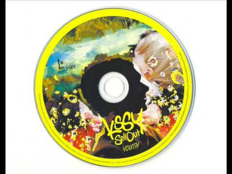 Kissy Sell Out - Harriet