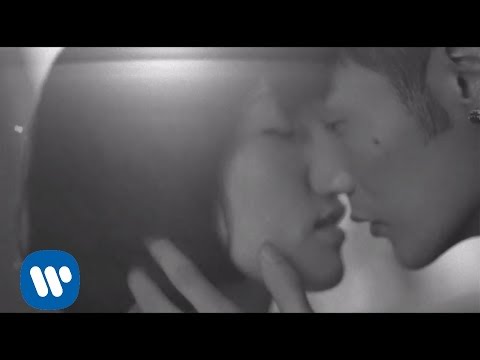 李榮浩 Ronghao Li - 不搭 Unsuited (Official 高畫質 HD 官方完整版 MV)