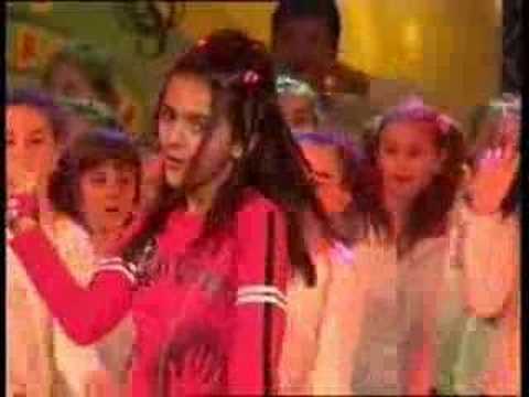 Теодора Трајковска - Дајте раце