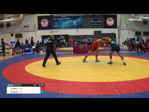Men's Freestyle 92 Consi-Semis - victor avery (TMWC) vs. Nikko Reyes (Vall)