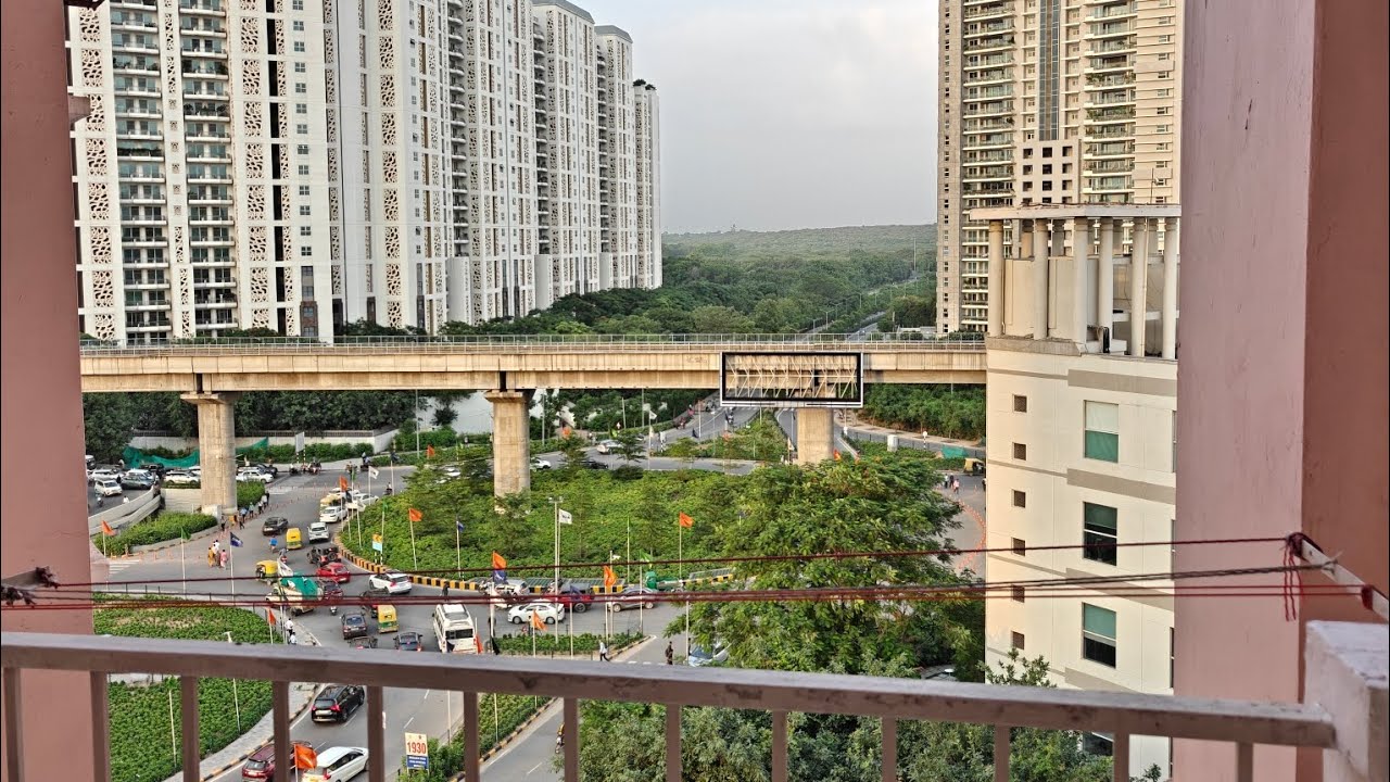 CODE-0399 | DLF PRINCETON ESTATE | DLF PHASE - 5 | GURUGRAM | 2BHK+STUDY | 1150 SQ. FT. 