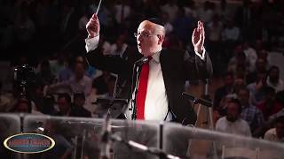 קווינס הצלה - גיבורי העל האמיתיים - הפקה של אהרון טייטלבאום