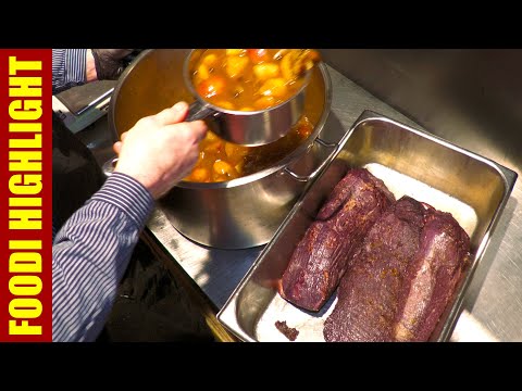 Best German Cuisine in Street Food Style | Sauerbraten | Street Food Berlin Germany