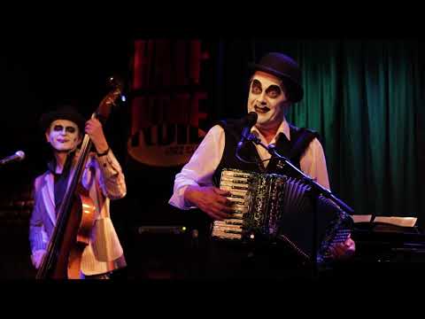 The Tiger Lillies play Requiem For A Virus