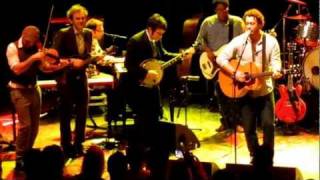 Amos Lee & The Punch Brothers LIVE 