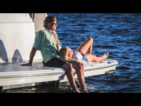 2005 Sea Ray 390 Motor Yacht Video