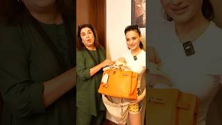 Download lagu Ameesha Patel Ka Designer Bags Collections! @FarahKhanK #shorts mp3 Download lagu Ameesha Patel Ka Designer Bags Collections! @FarahKhanK #shorts mp3