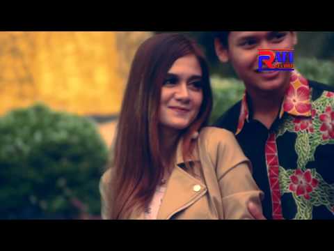 Irene Ghea Monderella - Curahan Hati | Dangdut (Official Music Video)