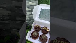 OCD : obsessive cupcake disorder