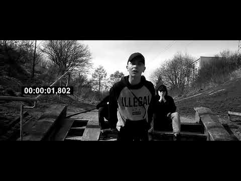 Śpiący  "Piątka" (OFFICIAL VIDEO)