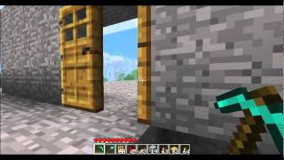 How to Open Double Doors the Easy Way in Minecraft