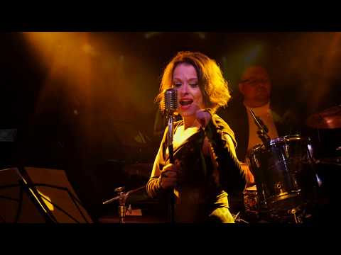 Вяра Панталеева 'VINTAGE night" - All about that bass (cover)