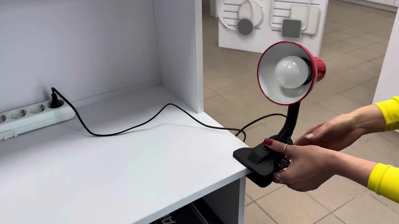 Настольная лампа с прищепкой LOGA LIGHT CL-108 Мак