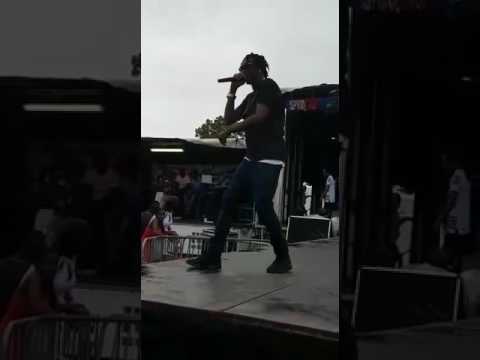 Maadnbad Psycho (live in France Guyana)