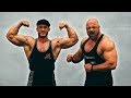 Massive Arme mit diesem krassen Bodybuilding Junior💪