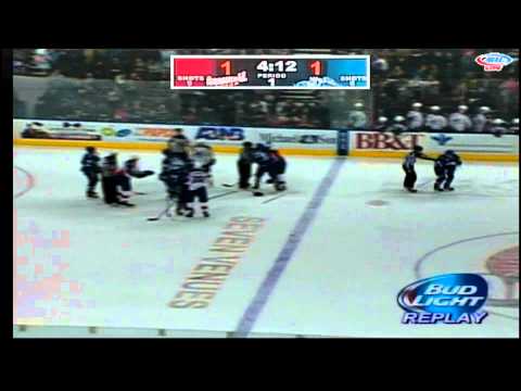 Philippe Paradis vs Garnet Exelby