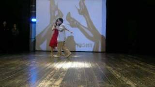 Comuna Baires. Esibizione di Alejandro Hermida  e Nayla Vacca