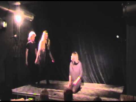 SZPAK 8/ Pod Pretekstem i goście/ Więcej-Mniej