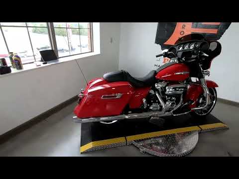 2023 Harley-Davidson Street Glide Grand American Touring FLHX