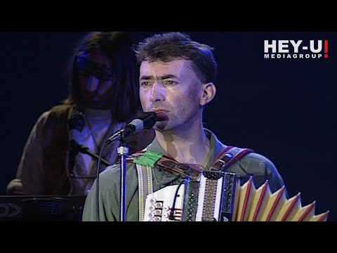 Hubert von Goisern - Heast As Nit [Live Dahoam 1993]