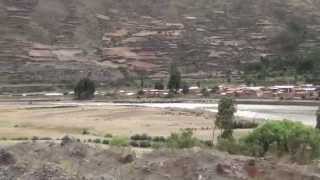 preview picture of video 'Un pueblo del altiplano en el Departamento de Cusco, Perú'