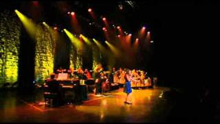 Nikki Yanofsky - a tisket a tasket - By Zeca Linhares